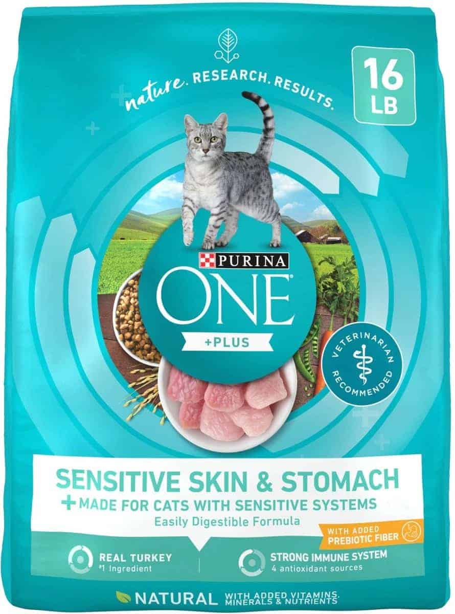 one of the best cat food for vomit prevention purina one